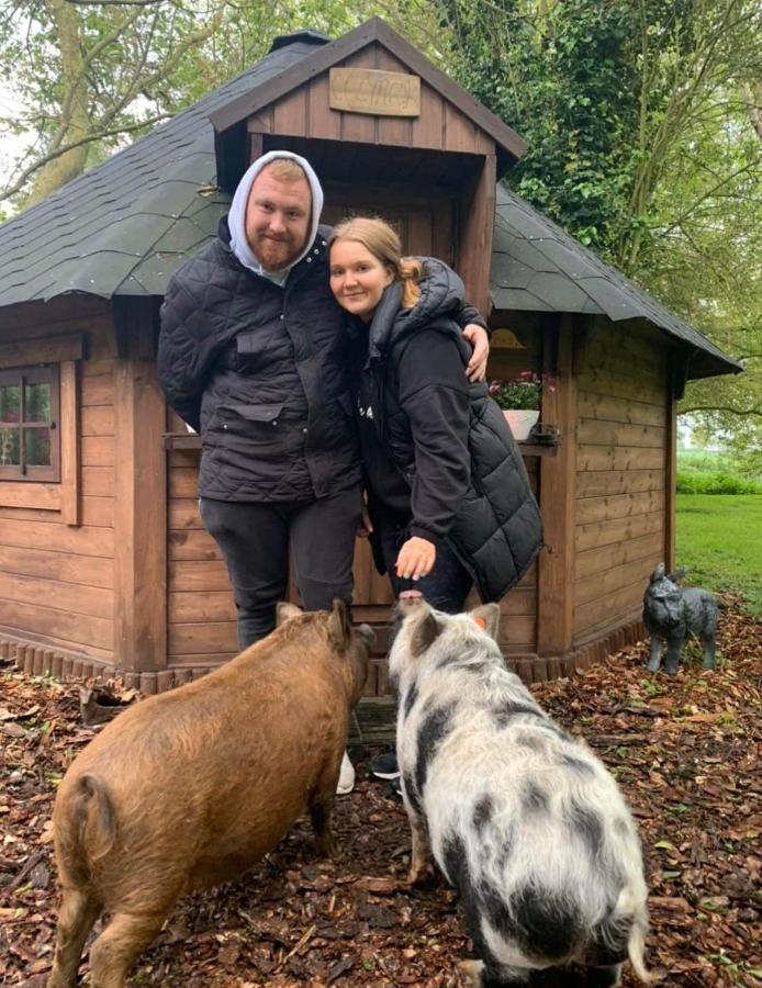 Starry Meadow & Rescued Animal Experiences Villa Great Yarmouth Exterior photo
